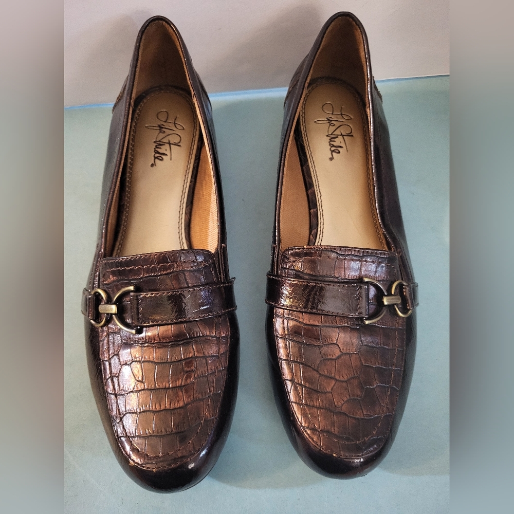 Lifestride Patent Brown Crocodile Pattern Loafers sz 10m